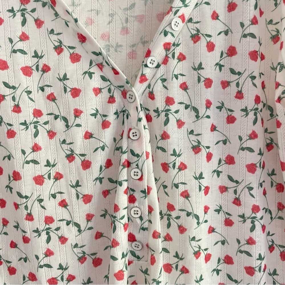 New! For Love & Lemons pointelle roses floral print white PJ top 26672 - Picture 5 of 9